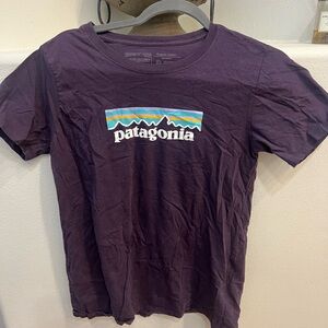 Women’s Patagonia t-shirt